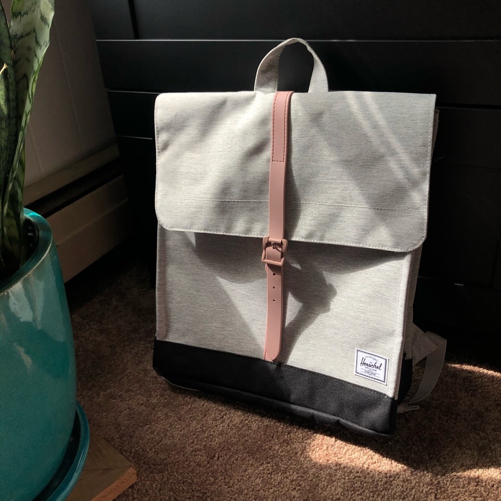 Herschel Mid-volume City Backpack 🚲